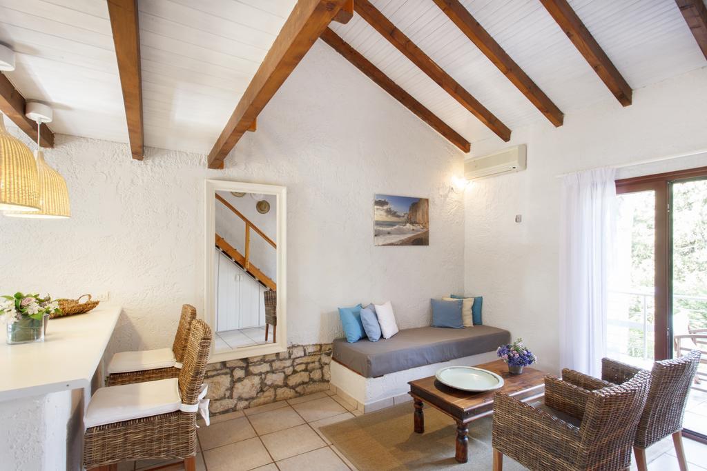 Glyfada Beach Villas Longos  Room photo