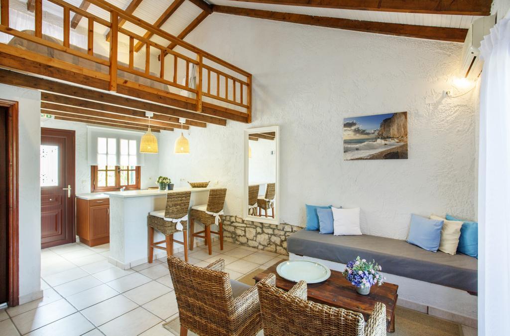 Glyfada Beach Villas Longos  Room photo