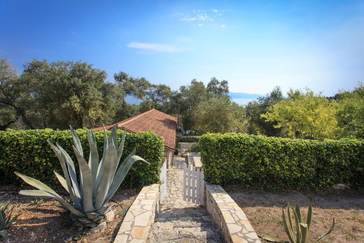 Glyfada Beach Villas Longos  Exterior photo